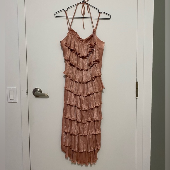 Satin rose dress 🩷 - Picture 1 of 2